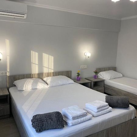 Гостевой Дом Атакар Otel Gagra Dış mekan fotoğraf