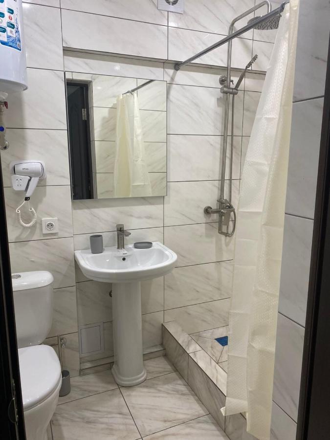 Гостевой Дом Атакар Otel Gagra Dış mekan fotoğraf